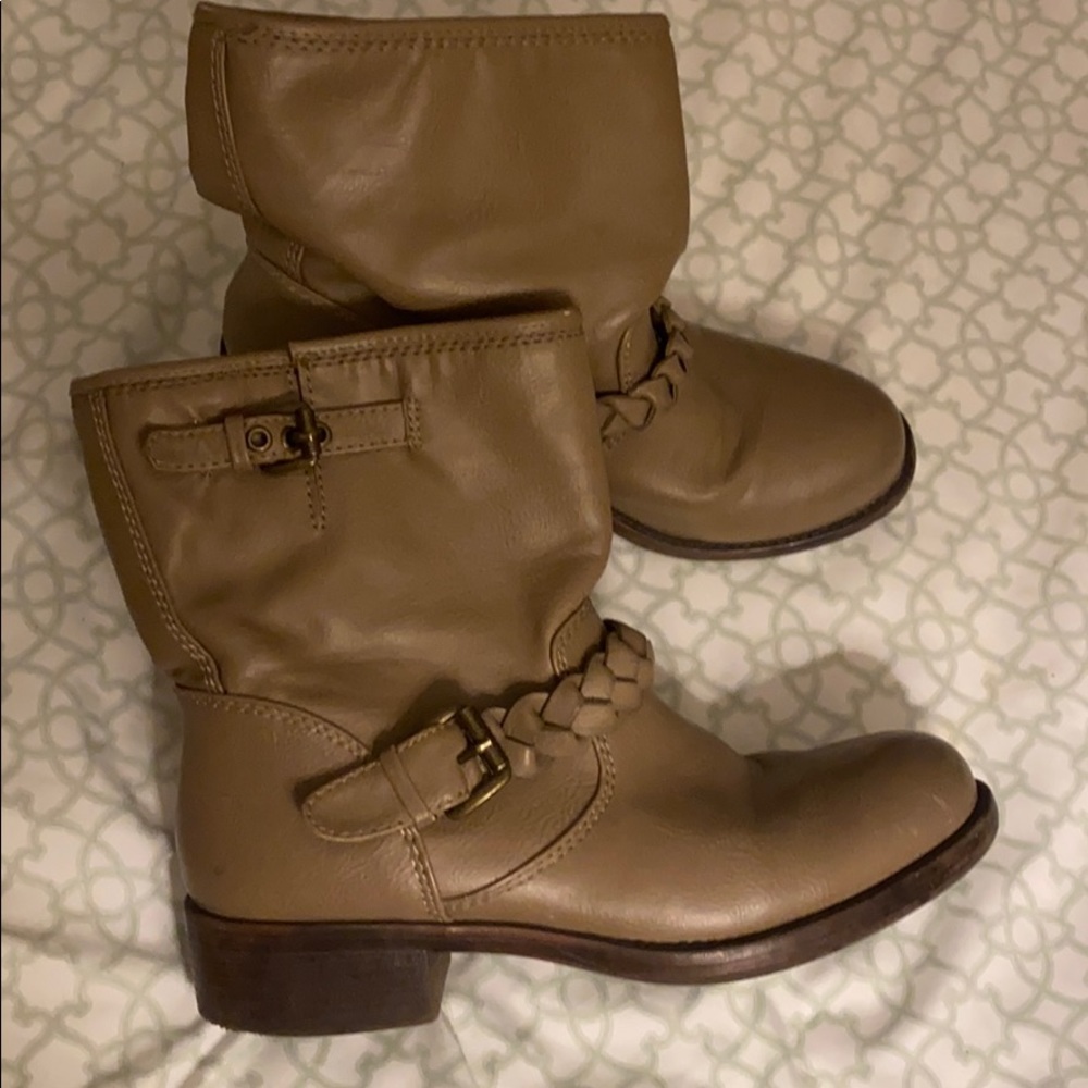 Motto boots